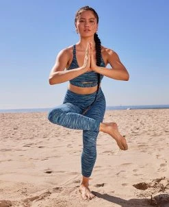 Champion Women's Space-Dyed Soft Touch Eco 7/8 Leggings 12 Champion Women's Space-Dyed Soft Touch Eco 7/8 Leggings -Champion Online 21670304 fpx